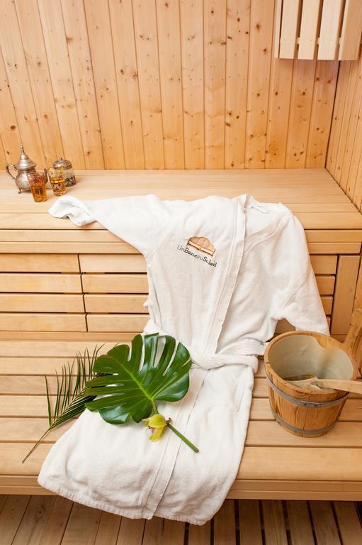 Un Banc au Soleil Bed & Breakfast Marsilly  Exterior foto
